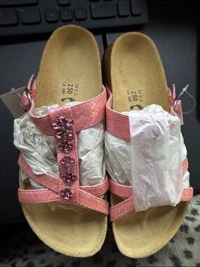 Birkenstock Betula  Ld Pink Jeweled T‑Bar Comfort Sandals with Adjustable Buckle